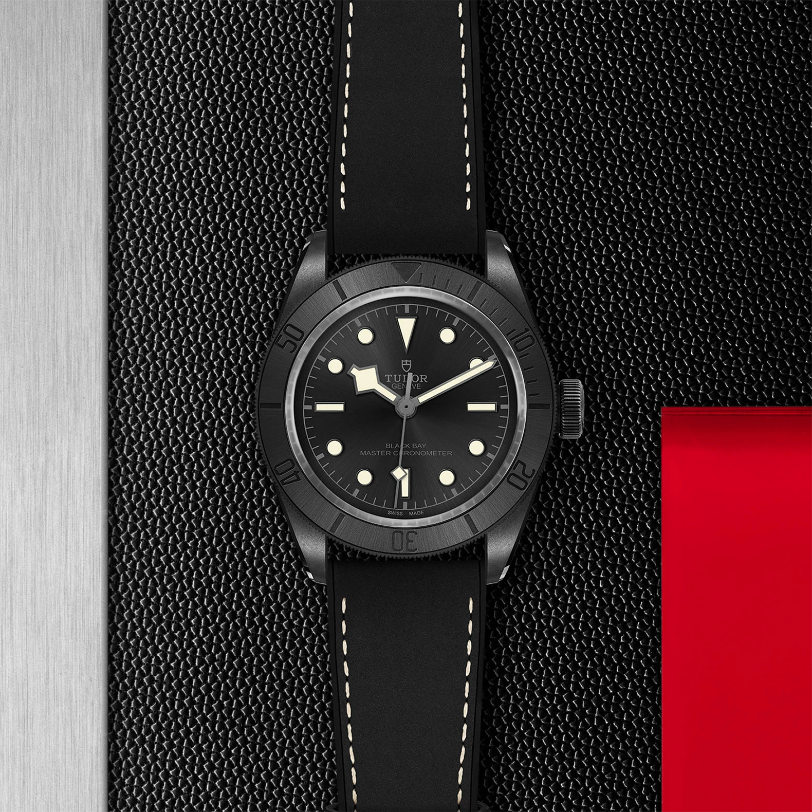 Montre TUDOR Black Bay Ceramic