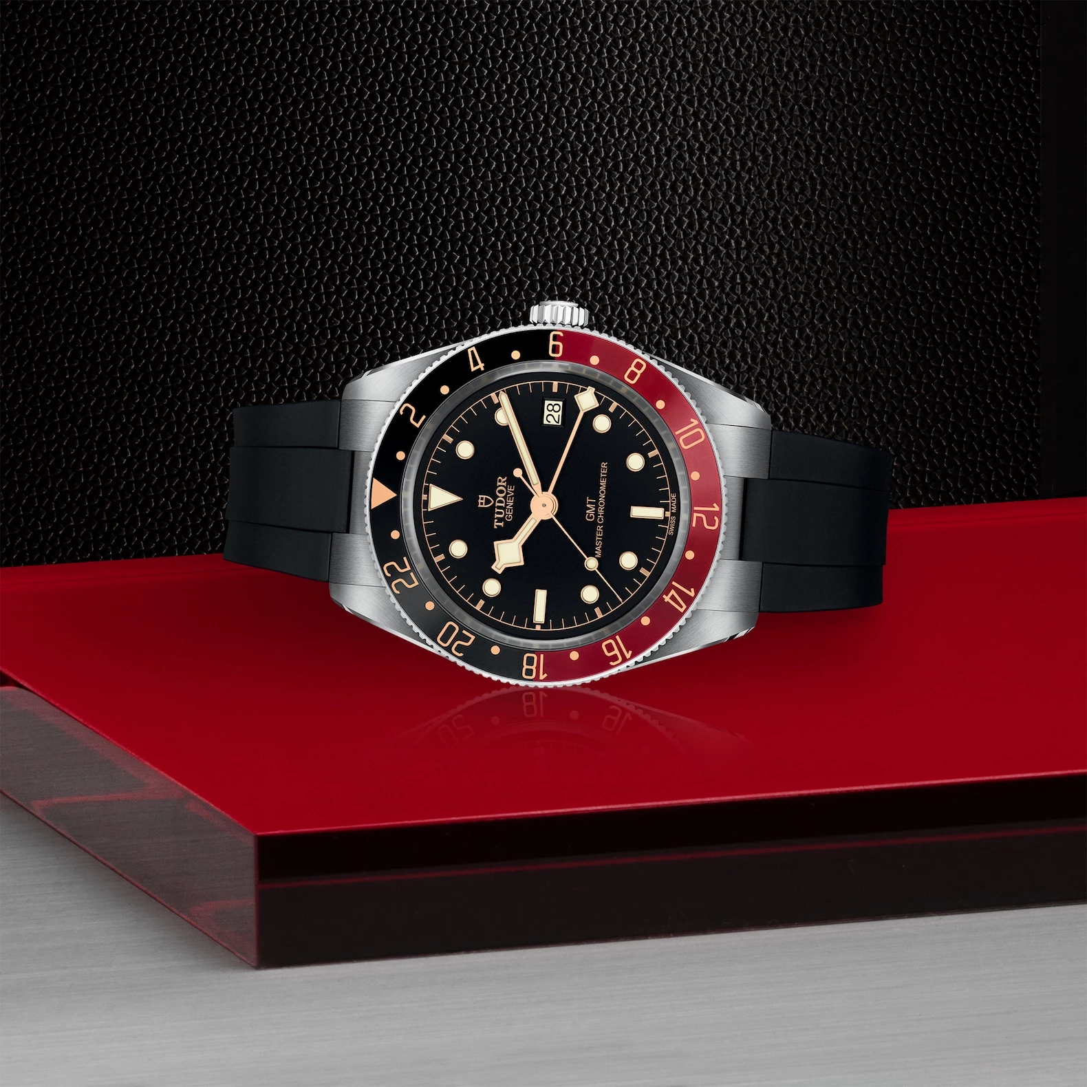 Montre TUDOR Black Bay 58 GMT, Boîtier En Acier, 39 Mm, Bracelet En Caoutchouc