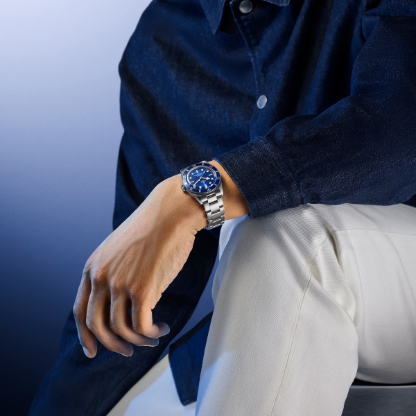 Black Bay 54 Boîtier en acier, 37 mm Bracelet en acier